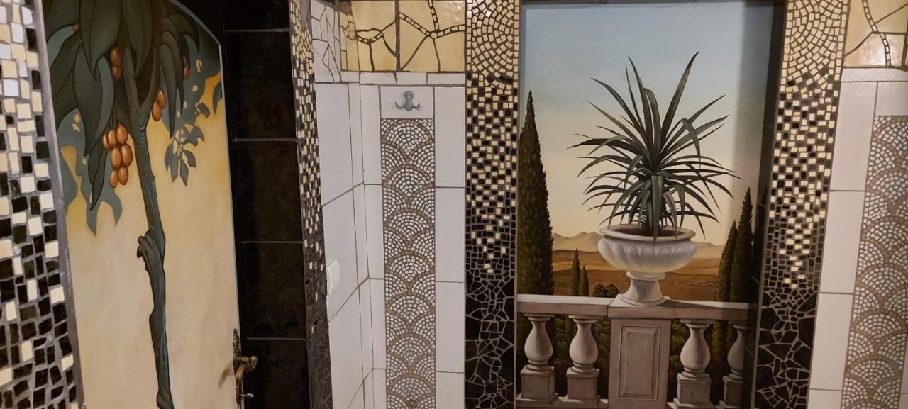 Varias Art House Kaliráhi Kültér fotó