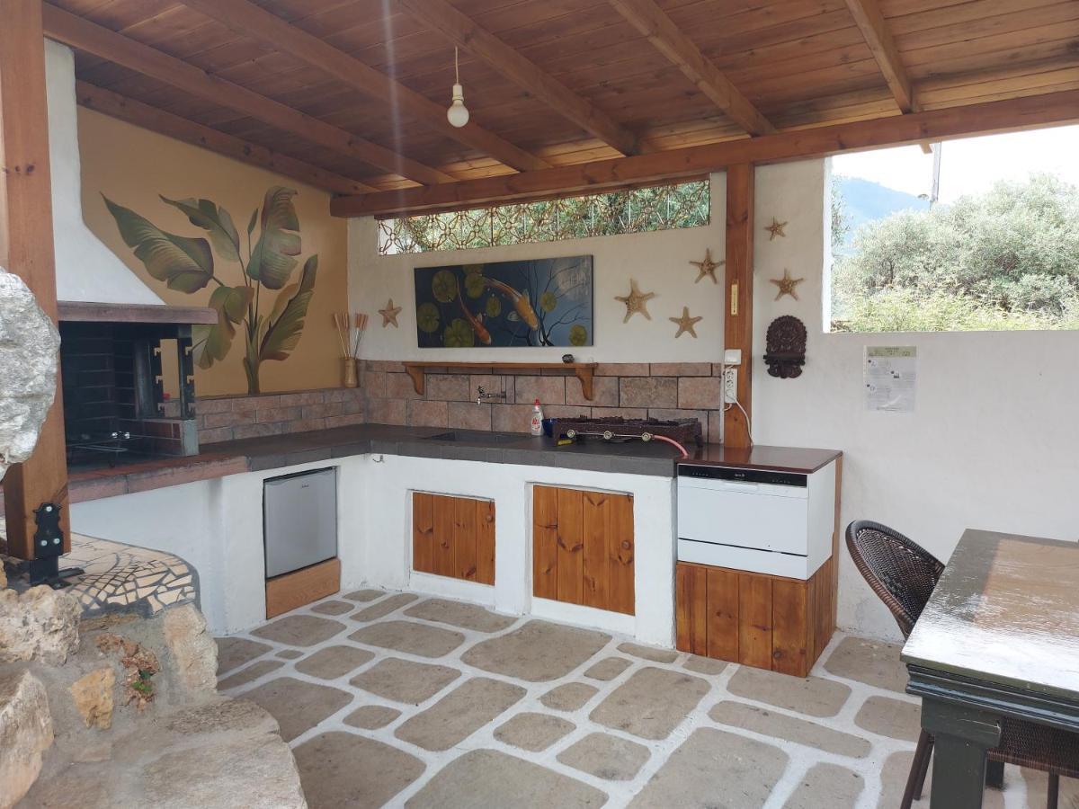 Varias Art House Kaliráhi Kültér fotó