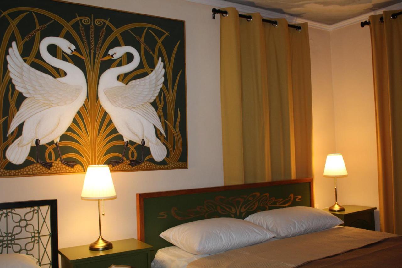 Varias Art House Kaliráhi Kültér fotó
